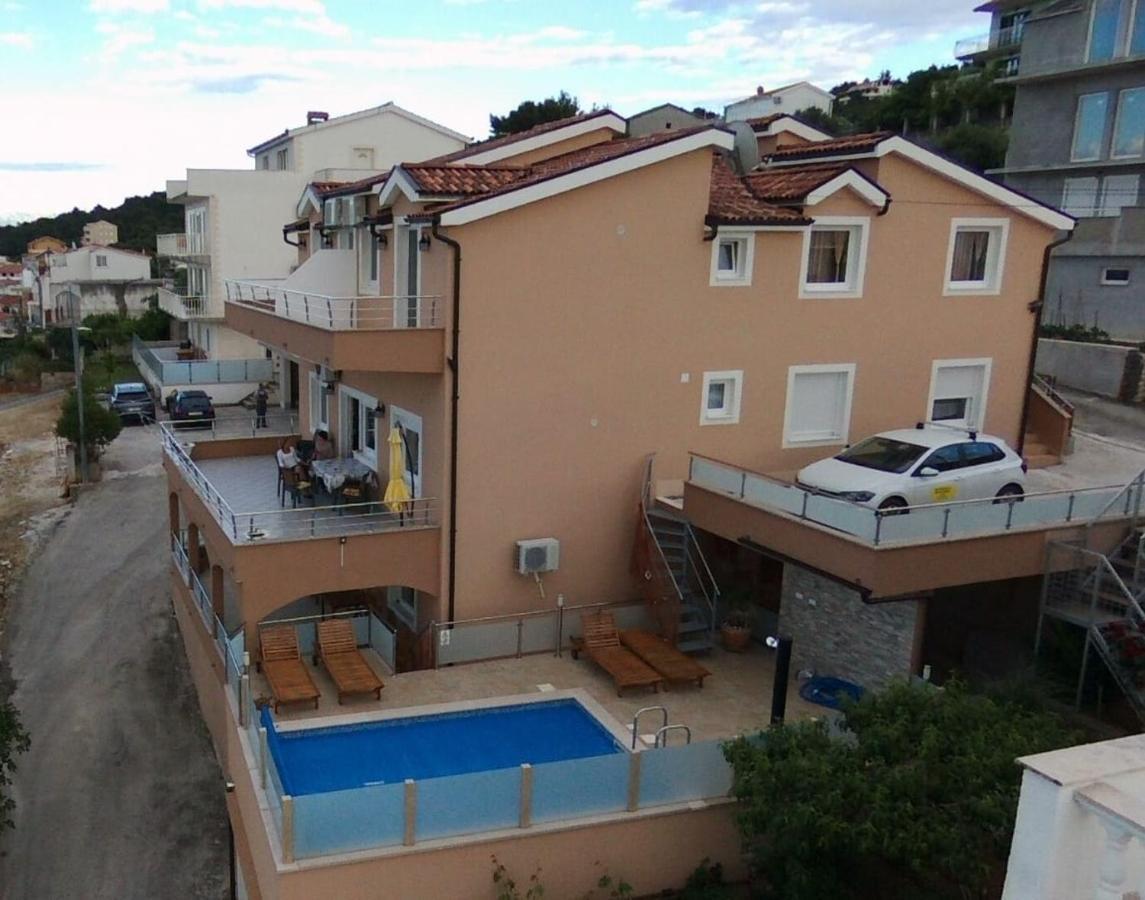 Villa Andric Trogir Buitenkant foto